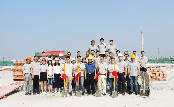 喜訊！百聯新建廠房建筑主體今日封頂！